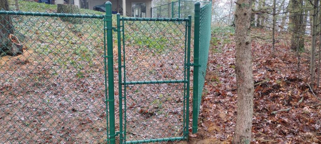 Residential chain link fence installation